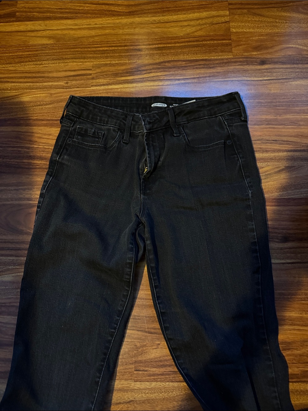 Old Navy Black Straight-Leg Women’s Jeans